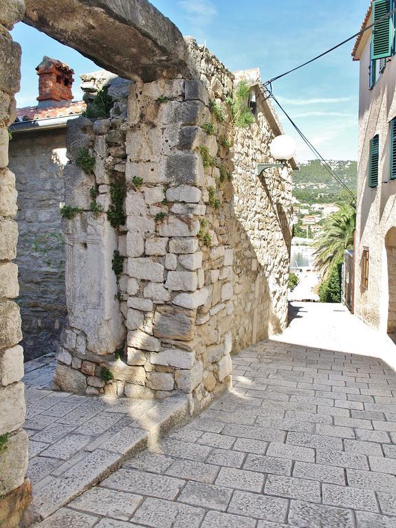Rooms And Studio Old Town Rab Town Rom bilde